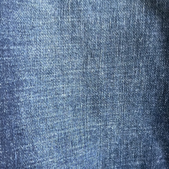 Old Navy loose , built in tough, built in flex - Picture 16 of 16